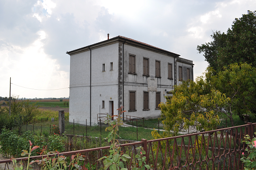 Edificio che ospita il Planetario Civico "Claudio Tolomeo"